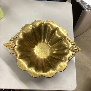 Vintage XL Hand Hammered Brass Footed Scalloped Bowl Centerpiece 16” Wide